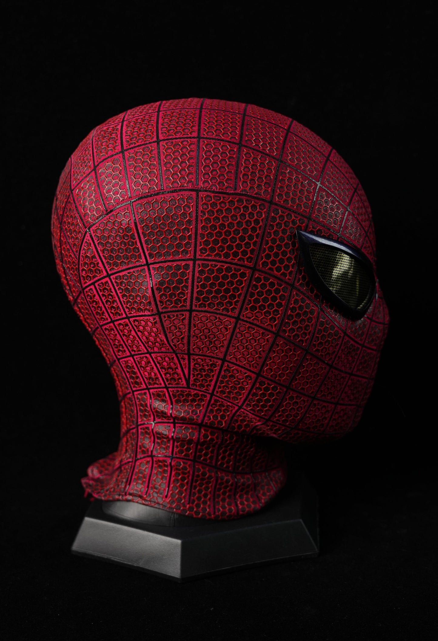 V1 Mask With Face Shell